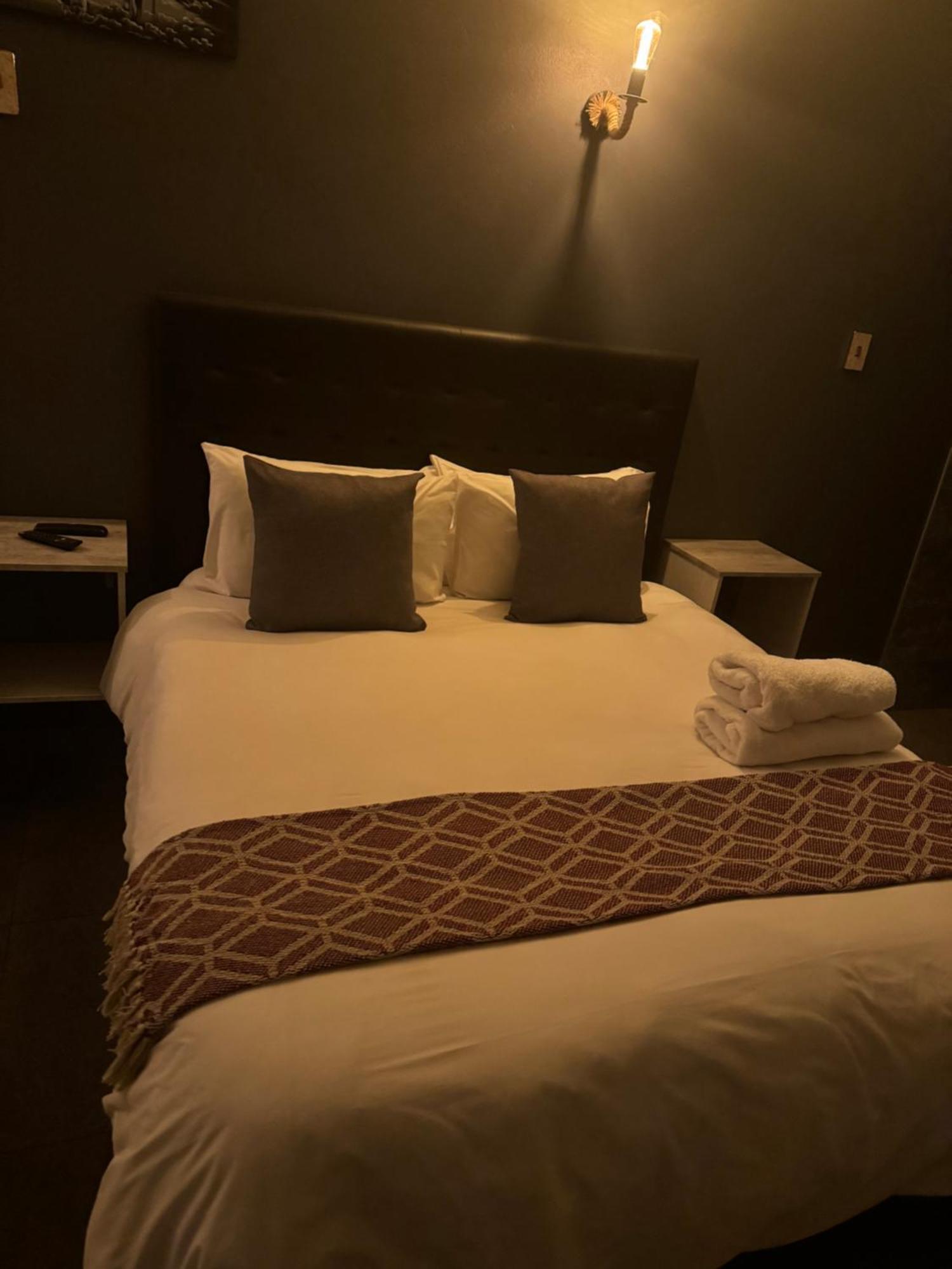 Kv Luxury Guest House Johannesburg Eksteriør bilde